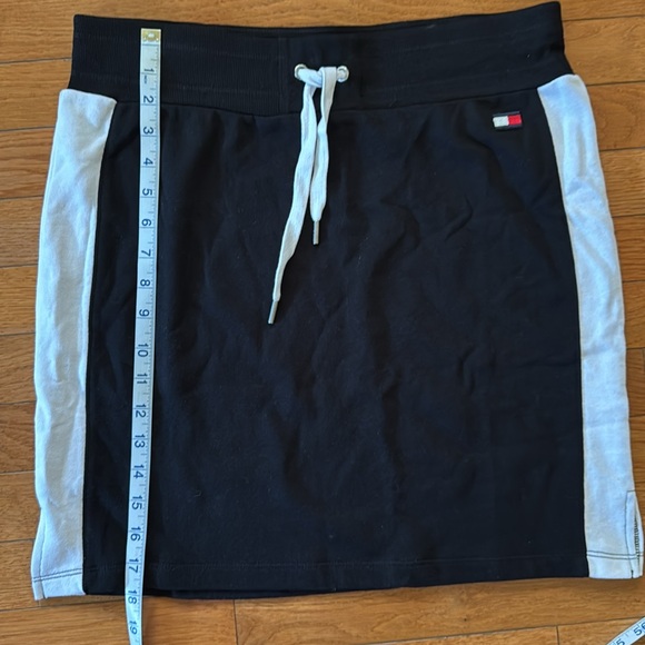 Tommy Hilfiger Sport skirt - Picture 5 of 5